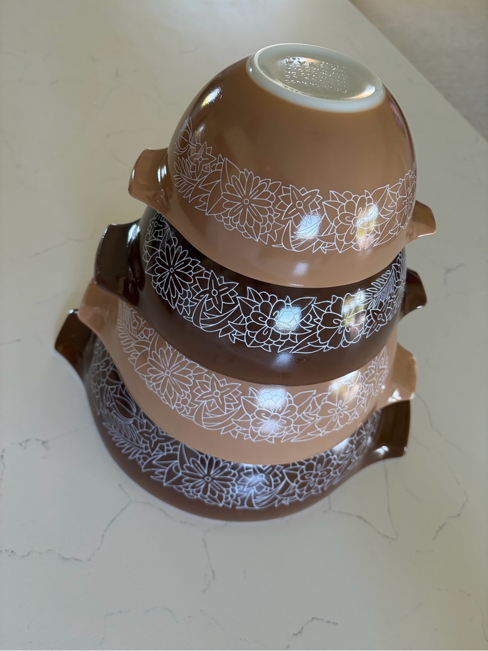 Pyrex Woodlands 4 bowl set
